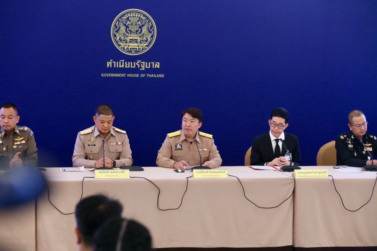 รัฐบาลตั้งโต๊ะแจงเหตุไทย-กัมพูชา ย้ำไม่ยอมเสียดินแดน ลั่นเปิดด่านเป็นเรื่องสุดท้าย
