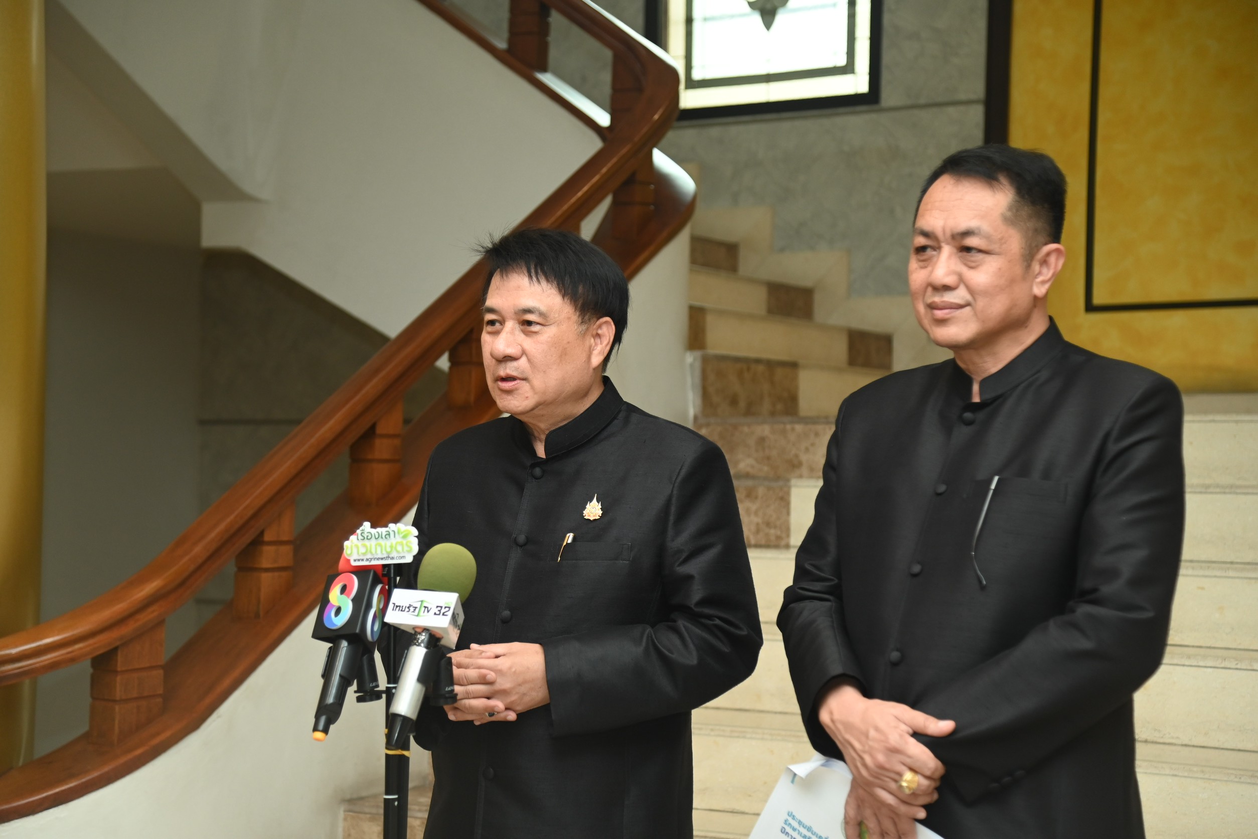 ก.เกษตรฯ เปิดจุดรวบรวมข้าว พยุงราคา-เร่งดันข้าวคุณภาพคาร์บอนต่ำ