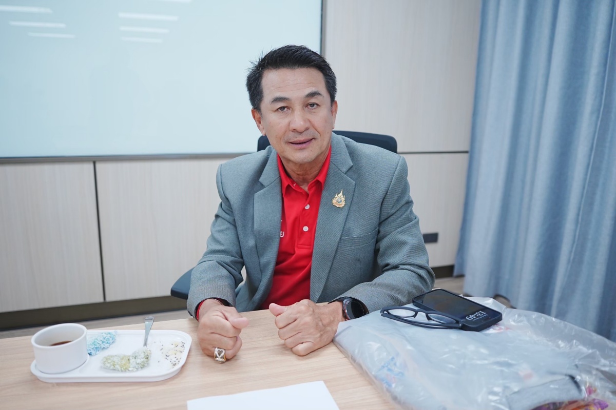 เพื่อไทย เชื่อมีดึงเกมแก้ รธน. หวังต่อรองยื่นอภิปราย ยัน พท.ไม่เตะถ่วง