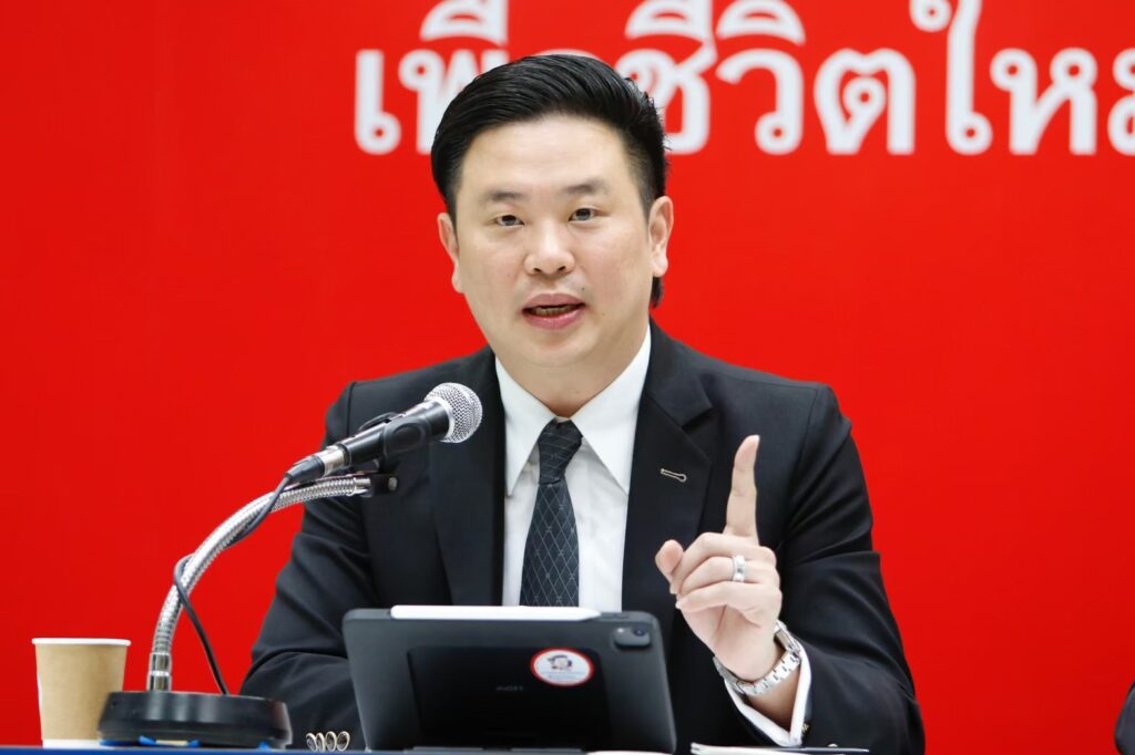 ‘จักรพล’ จี้ สว.เร่งผ่านร่างพ.ร.บ.อากาศสะอาด หลัง PM 2.5 กลับมา