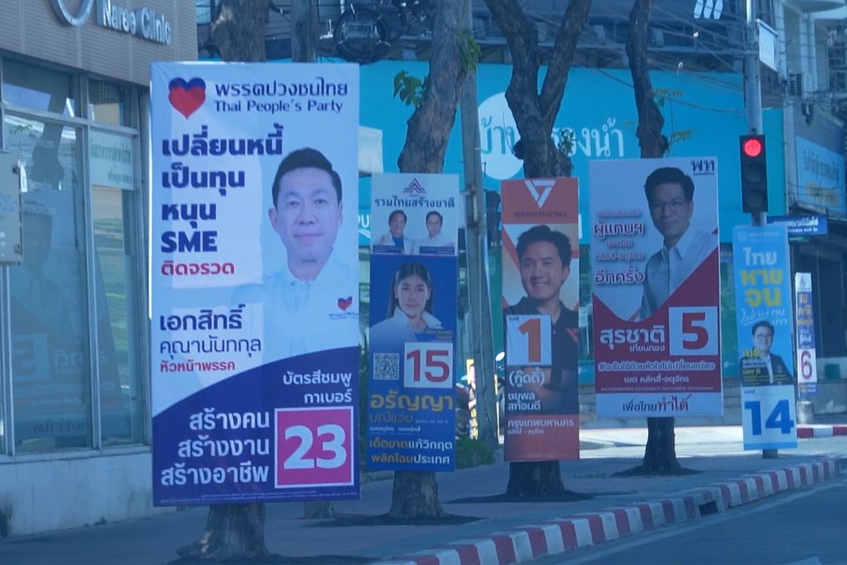ศึกเลือกตั้งฟื้นโรงพิมพ์ท้องถิ่น ‘ธุรกิจป้าย’ เงินสะพัด 4 หมื่นล้าน