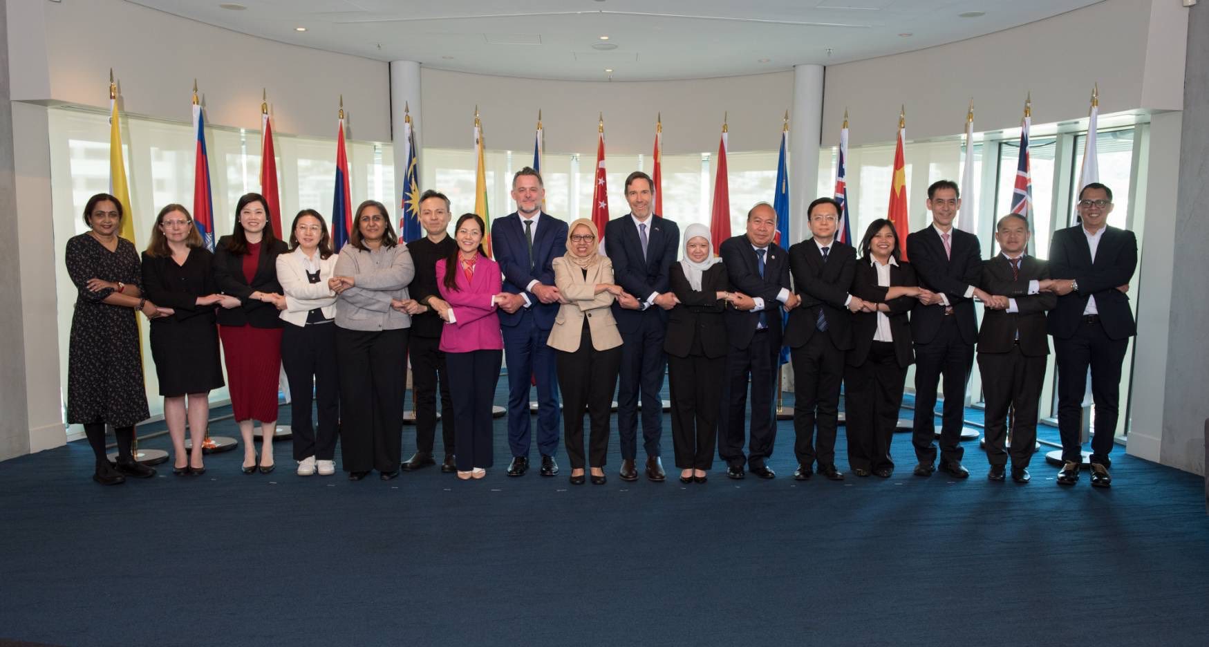 ไทยถก 14 ชาติ RCEP รับมือวิกฤตอ่าว-ภาษีสหรัฐ คาดปีหน้าพิจารณาสมาชิกใหม่
