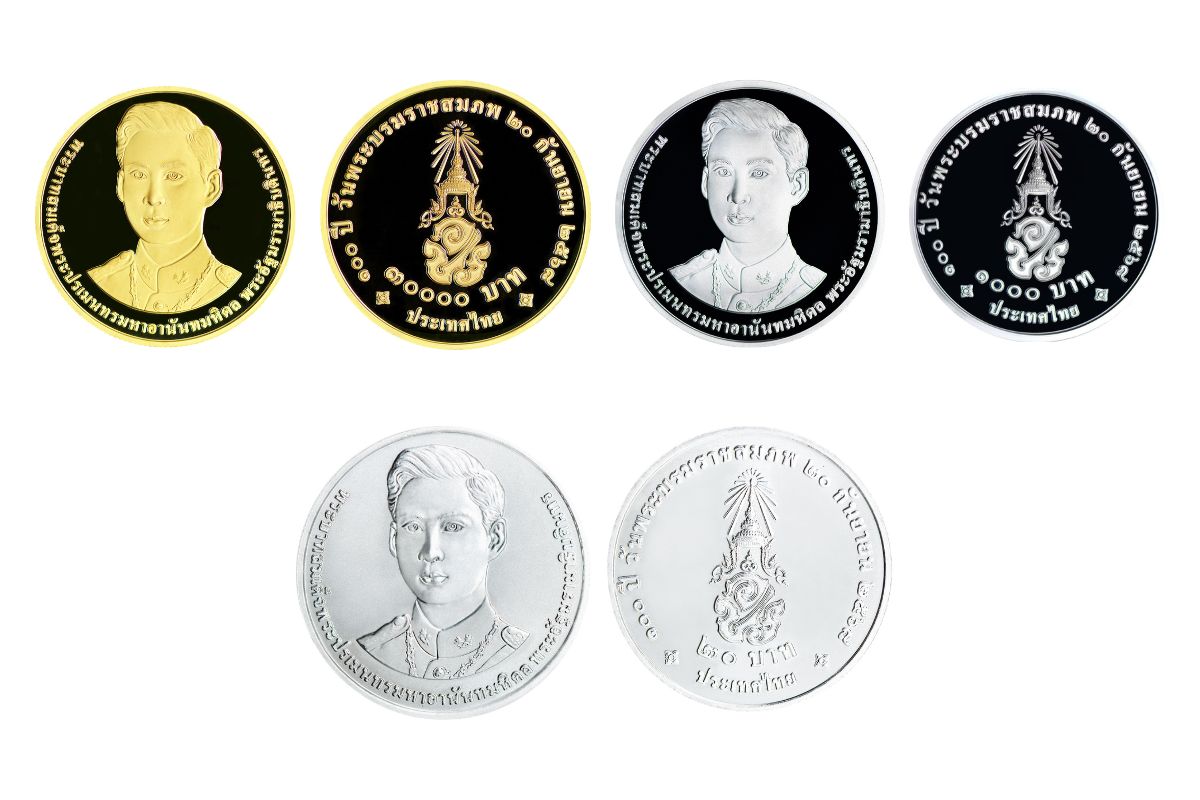 ธนารักษ์ เปิดแลกเหรียญกษาปณ์ที่ระลึก 100 ปี วันพระบรมราชสมภพ ร.8
