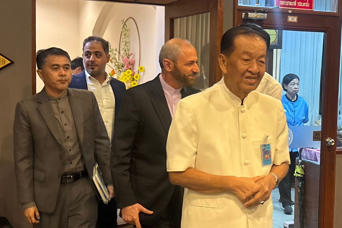 วันนอร์​ คุย ‘อุปทูต​อิหร่าน​’ พร้อมช่วยเรือสินค้า-ร่วมมือพลังงาน​ ไทยย้ำจุดยืนเป็นกลาง