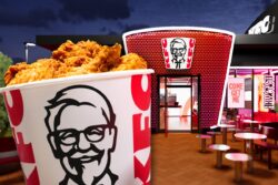 KFC ยกเครื่องแบรนด์ครั้งใหญ่ เพิ่มไก่ไร้กระดูก-ปรับโฉมร้านทั่วโลก