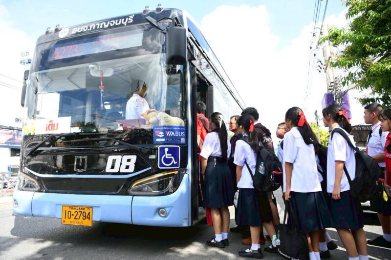 เที่ยวกาญจน์ง่ายขึ้น! “EV Bus” ลาดหญ้า – ท่าม่วง ขนส่งสาธารณะเพื่อทุกคน เล็งขยายครบทุกอำเภอ