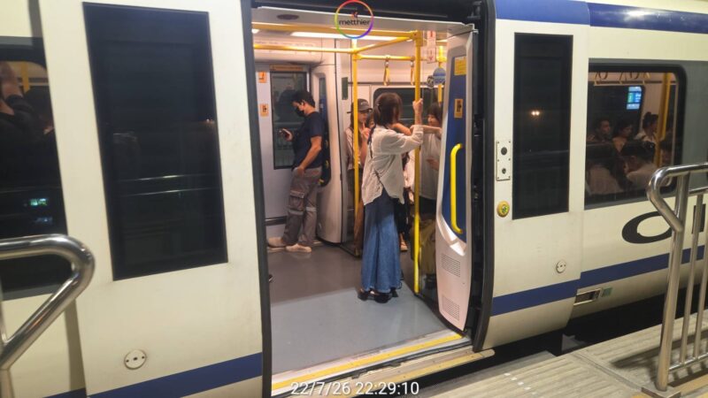 รถไฟฟ้าแอร์พอร์ตเรลลิงก์ แจ้งพร้อมให้บริการตามปกติ