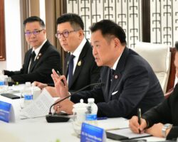 เอกนิติ เผยเจรจา 4 บริษัทใหญ่จีน ดึงลงทุนกว่า 7 หมื่นล้าน เล็งไทยเป้าหลักตั้งฐานการผลิต