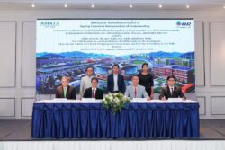 อมตะ-PTT ลาว เดินหน้า EV Truck Park เชื่อมโลจิสติกส์ไปจีน