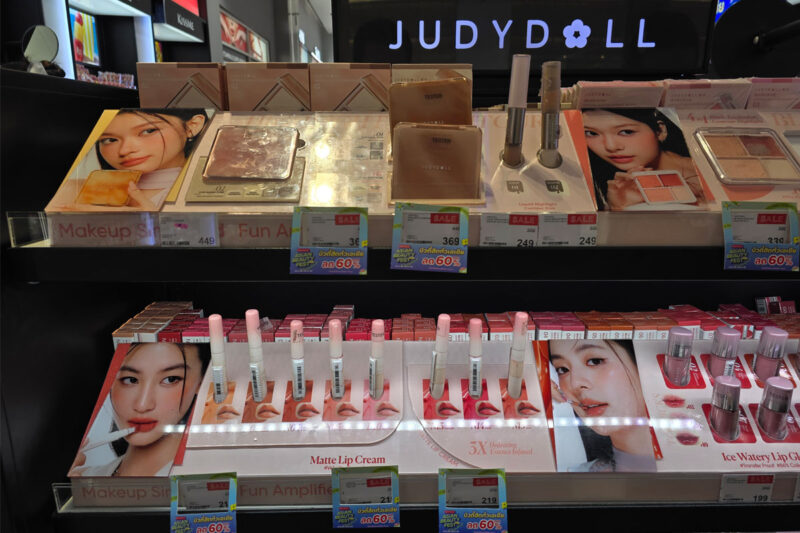 เครื่องสำอาง 2 แสนล้านเดือด แบรนด์จีนบุกตลาดออนไลน์ปะทะ T-Beauty