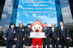 กลุ่มพูลผล มอบเงิน 1.95 ล้านบาท ซ่อมบำรุงรถรับบริจาคโลหิตเคลื่อนที่ สภากาชาดไทย