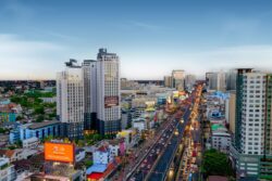 LPN ชี้อสังหาฯชะลอตัว คนลังเลซื้อบ้านดันตลาดเช่าโต ยีลด์พุ่ง 7.5%