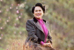 เปี่ยมด้วยพระเมตตาพระบรมราชชนนีพันปีหลวงทรงห่วงใยเยาวชน