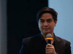 ฝ่ายค้าน พร้อมยื่นซักฟอกปลาย ส.ค. จ่อชำแหละ “คดีฮั้ว สว.-ทุจริตสอบ” เชื่อไม่เสียของ
