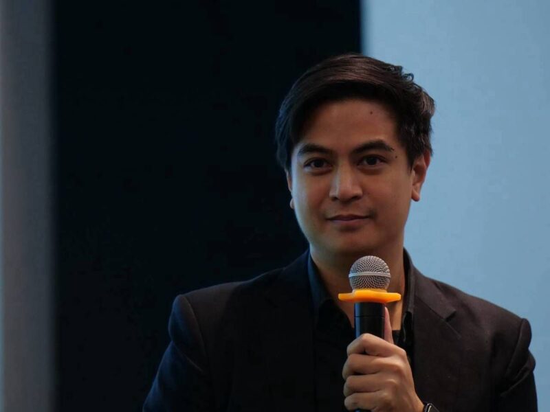 ฝ่ายค้าน พร้อมยื่นซักฟอกปลาย ส.ค. จ่อชำแหละ “คดีฮั้ว สว.-ทุจริตสอบ” เชื่อไม่เสียของ