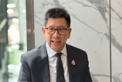 เอกนิติ สั่งสรรพสามิตเร่งปรับโครงสร้างภาษีรถยนต์ รั้งผู้ประกอบการย้ายฐานการผลิต ฟันข้อสรุปภายใน ก.ย.