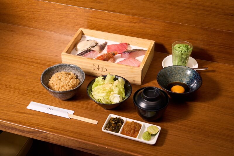 3 พี่น้อง “กอบกุลสุวรรณ” เปิดตัว “Toyosu” ขยายอาณาจักรความอร่อย KAYAKI