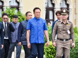 อนุทิน ให้งบสำรอง รองนายกฯ คนละ 100 ล้าน รับมือสถานการณ์น้ำฉุกเฉิน