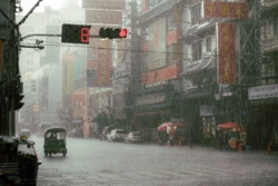 พยากรณ์อากาศวันนี้ (11 ส.ค. 69) ยังมีฝนตกหนักบางแห่ง กทม. ฝนตก 60% ของพื้นที่